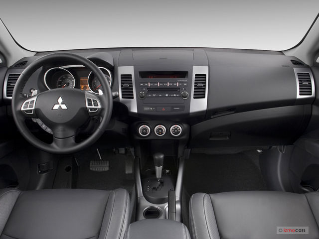 Mitsubishi Outlander 2007 - 2013 Car Stereo Installation Parts