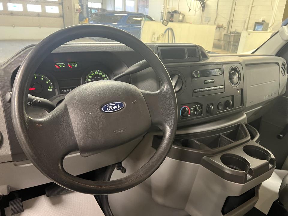Ford E-Series 2017 - 2022 Car Stereo Installation Parts