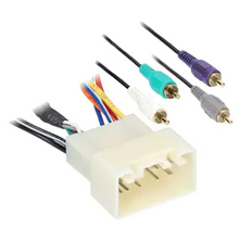 Metra 70-8113 Toyota and Lexus Wire Harness | Amp Integration Harness with professional installation, technical support, fast shipping Connected Car Experts