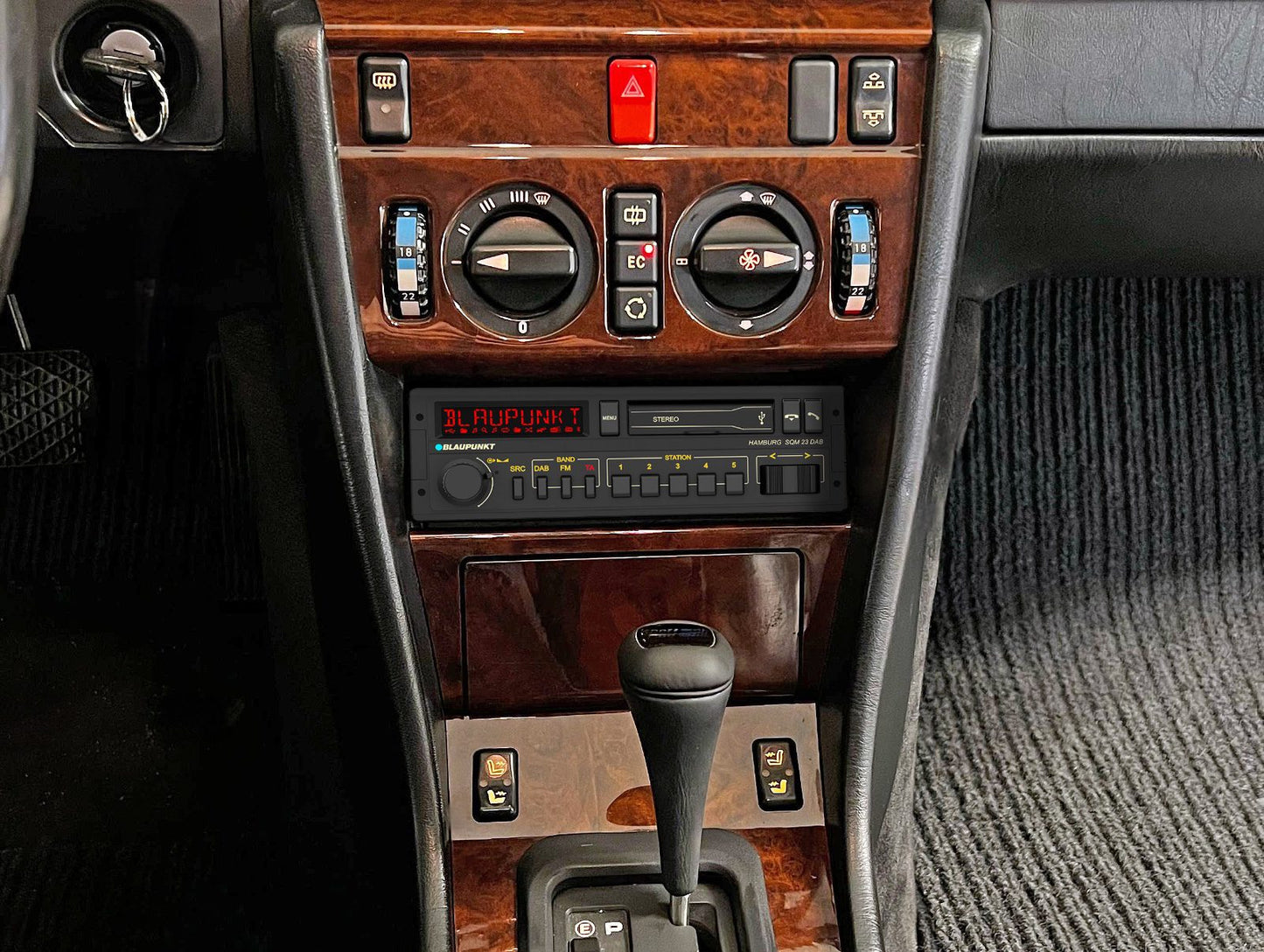 Blaupunkt HAMBURG SQM 23 Retro Car Stereo with Bluetooth installed in classic car dashboard by Connected Car Experts