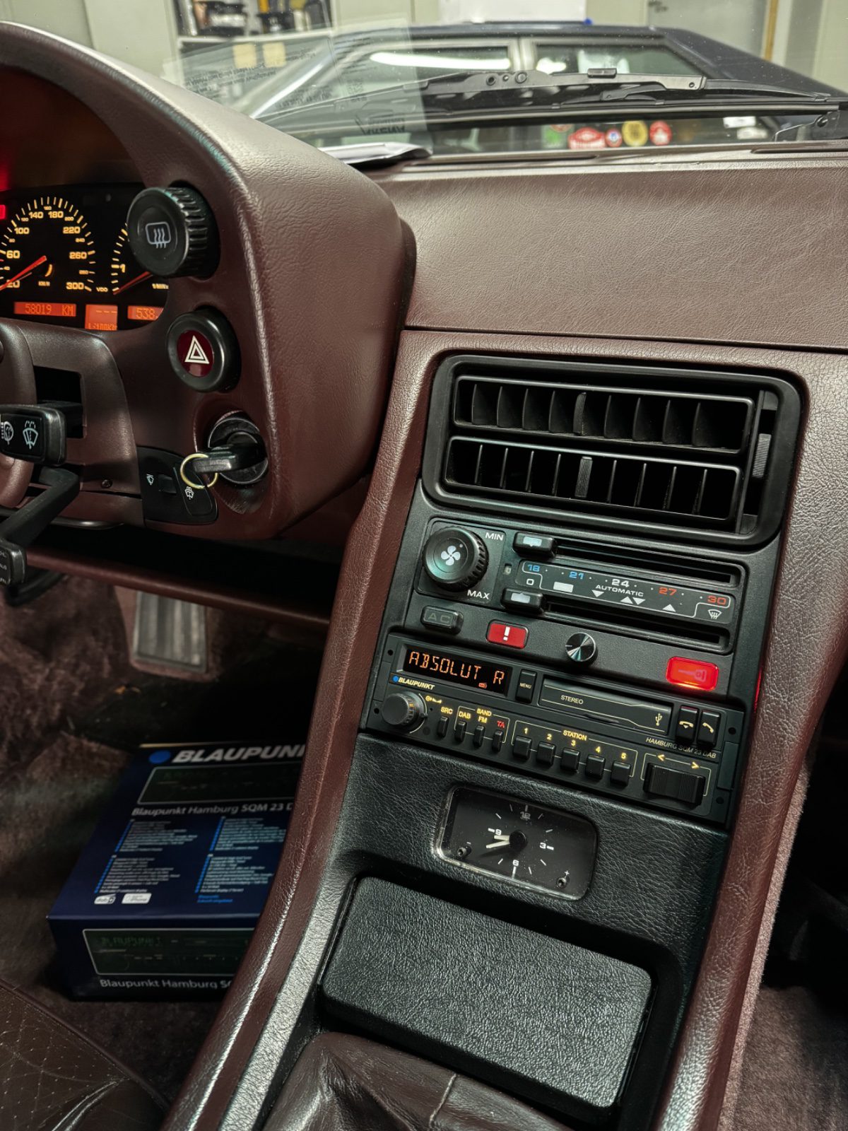 Blaupunkt HAMBURG SQM 23 Retro Car Stereo with Bluetooth installed in classic car dashboard by Connected Car Experts fast shipping